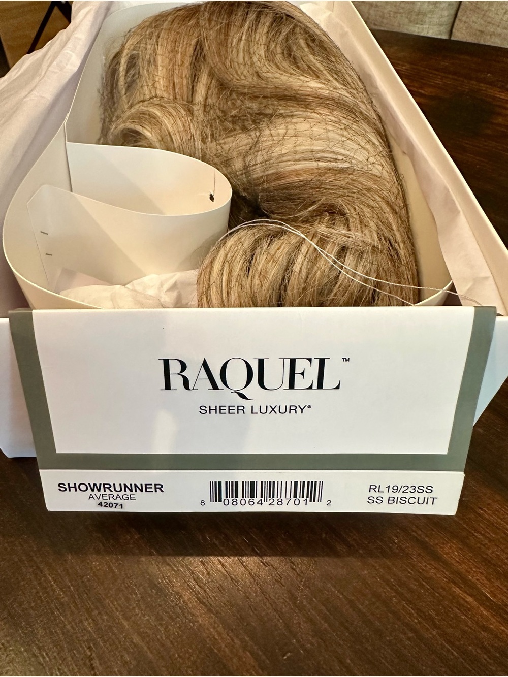 Showrunner- Raquel Welch Wig
RL 19/23SS - SS Biscuit - Picture 6 of 6